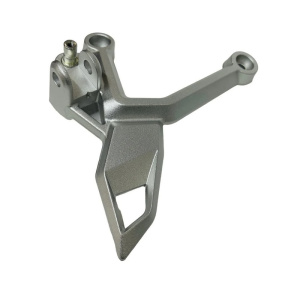 براکت جاپایی جلو چپcf250